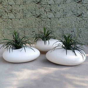 Egg shape planter, Egg shape pot, White egg planter, Egg shaped plant pot, Egg shaped flower pot By The Planter